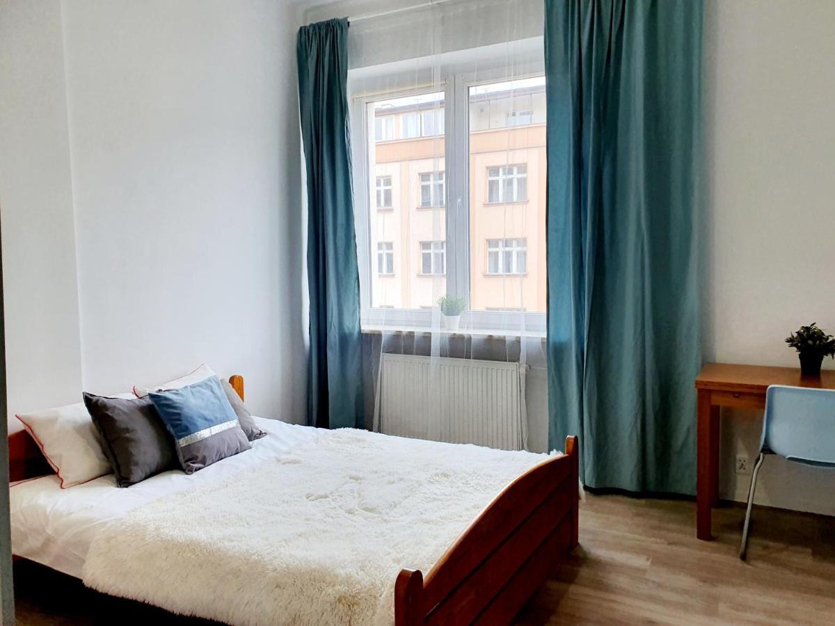 Pokoje Na Swietojanskiej Gdynia Exteriör bild
